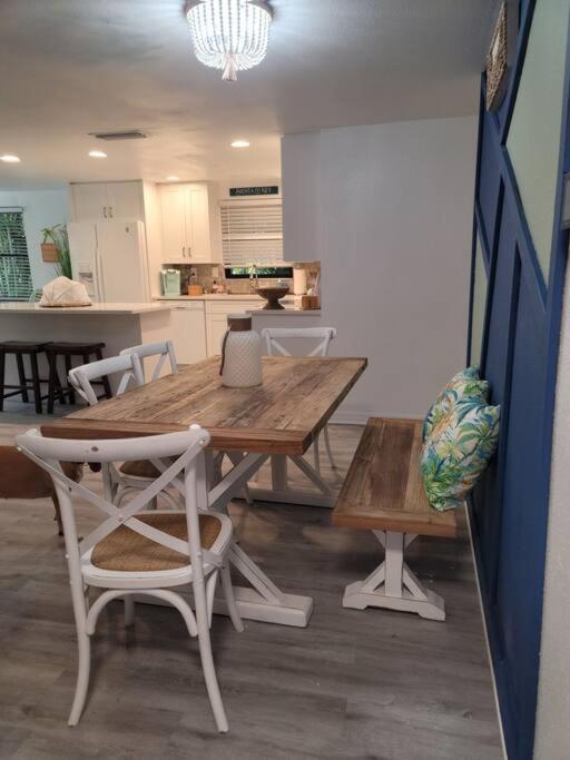 Welcome To The Bray Escape 4 Miles To Siesta Key 萨拉索塔 外观 照片